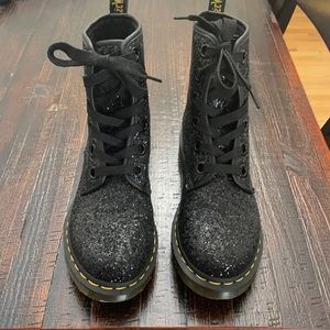 Dr Martens 1460 Farrah Glitter boots NEW 8